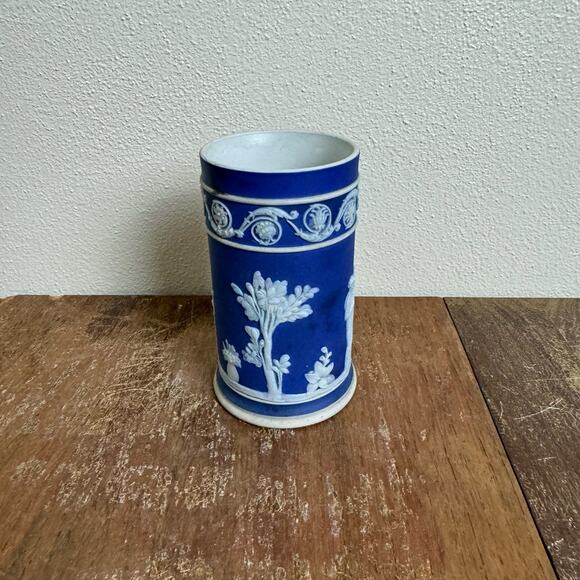 Wedgwood‎ England dark blue Navy Jasperware 4 inch Cylindrical Spill Vase - Picture 5 of 12